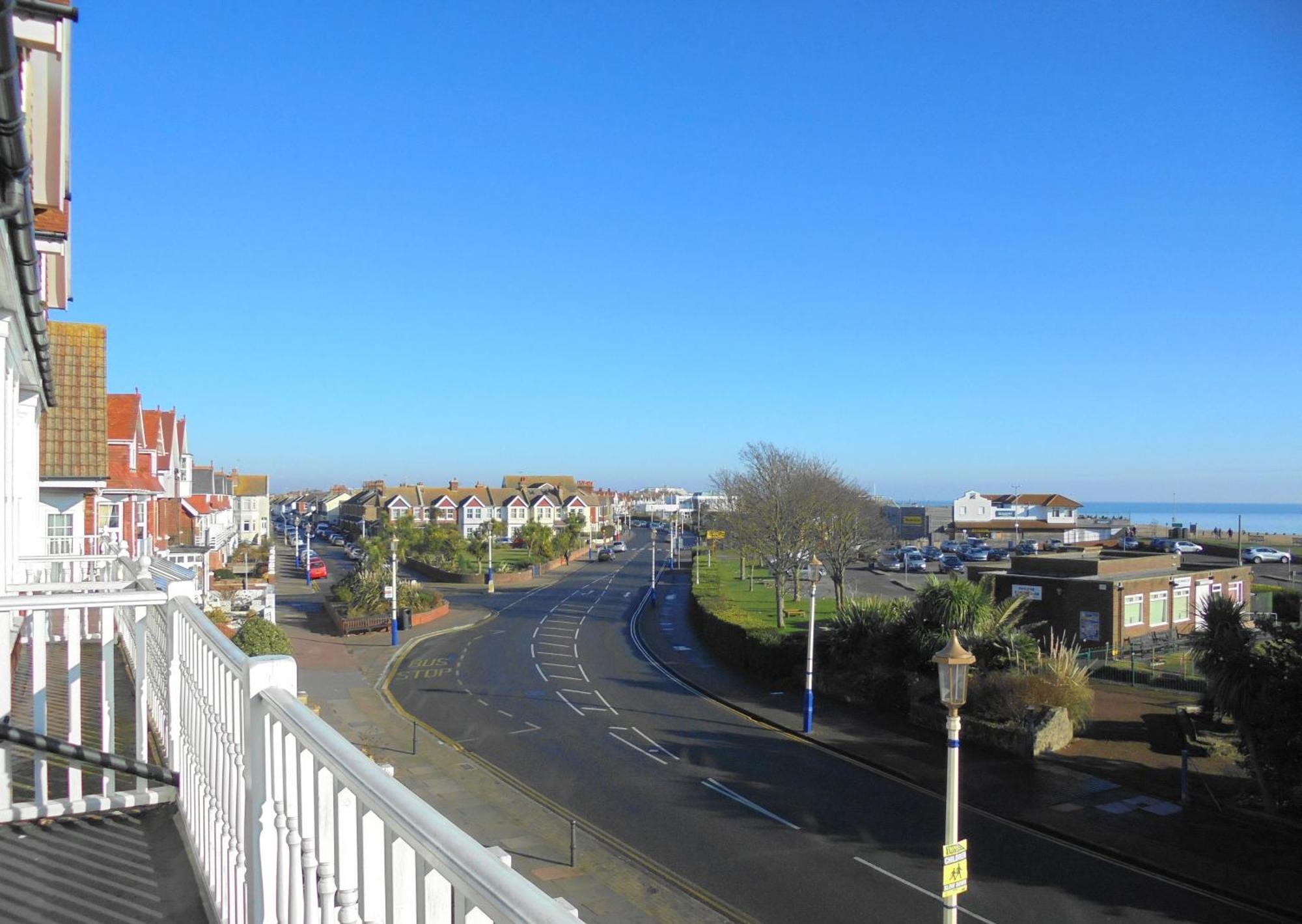 Seabreeze Apartment Eastbourne Exterior foto