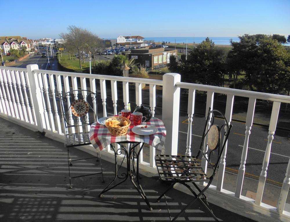 Seabreeze Apartment Eastbourne Exterior foto